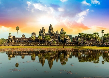 Sonnenaufgang über Angkor