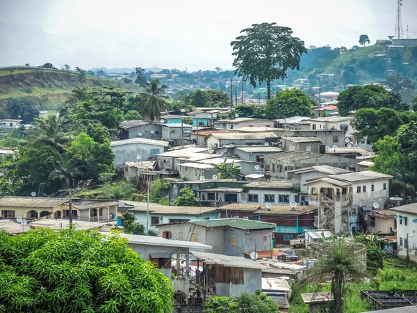 Entdecken Sie Libreville: Ein einzigartiger Blick über die Stadt in Gabun