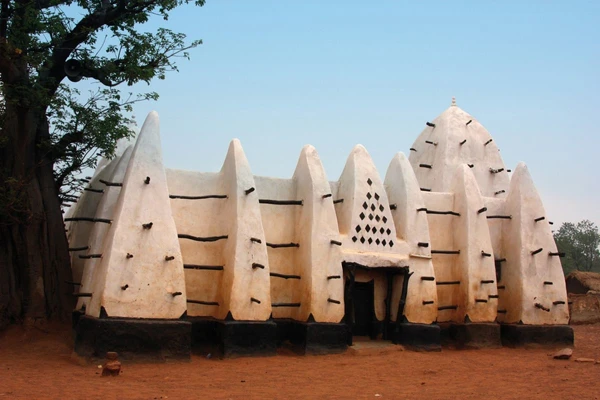 Beeindruckende Moschee in Ghana: Ein kulturelles Highlight Afrikas