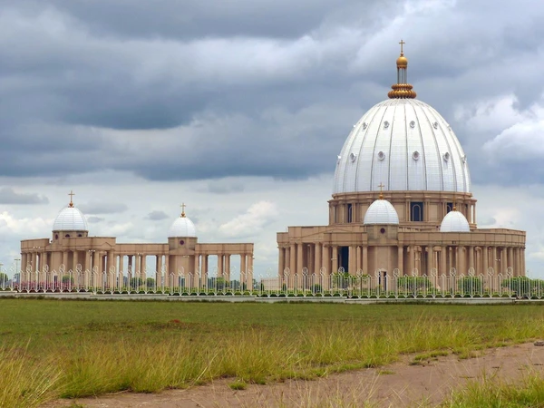 Basilika Notre Dame de la Paix in Yamoussoukro, Elfenbeinküste