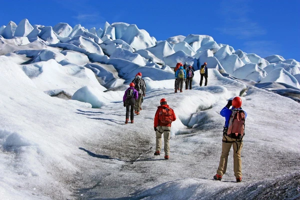 Gletscherwanderung in Grönland: Abenteuer im Herzen der Arktis