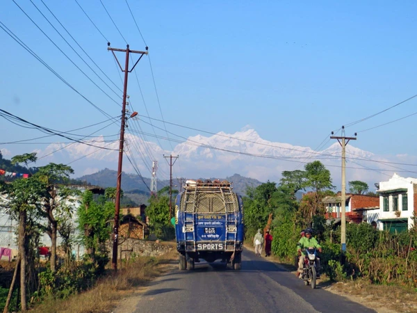 Anfahrt mit dem Bus nach Besisahar, dem Trekkingstart von der Annapurna-Runde