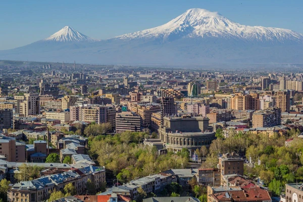 Jerewan mit Ararat: Entdecken Sie die kulturelle Vielfalt Armeniens in der Stadt Jerewan