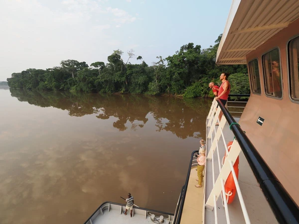 Faszination Kongo: An Bord der RV Princesse Ngalessa im tropischen Flussabenteuer